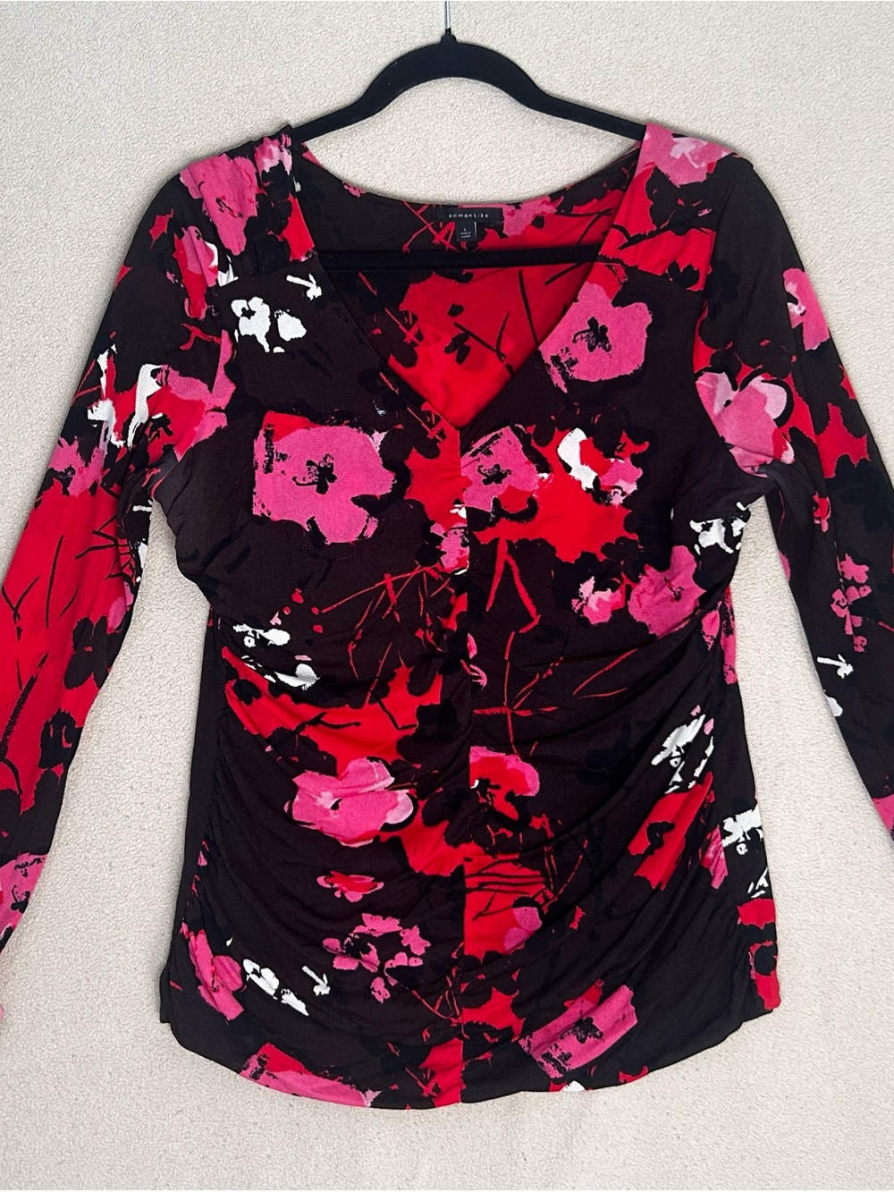 Pink & Red Floral Ruched V-Neck Top Size Large, mesh layer with lining. Stretchy